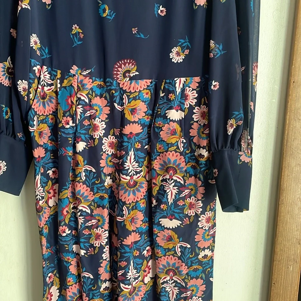 Boden Belgrave Jumpsuit Silk Navy Flourish Scatter